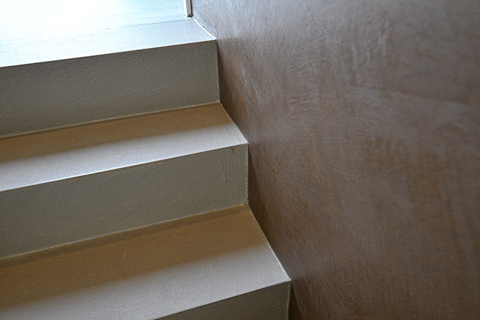 farb-studio-roland-brinkmann-fugenlose-treppen